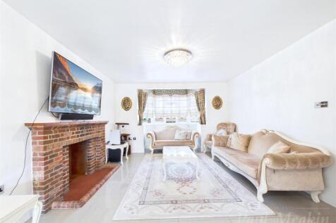 Open Plan Living/ Dining
