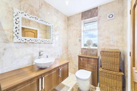 En suite Shower room