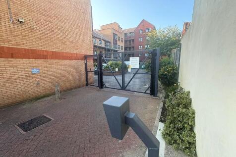 Property Image 15