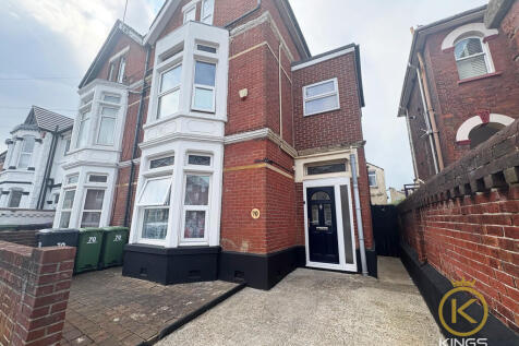 5, 70 QUEENS ROAD...