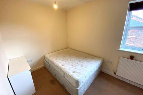 Flat B