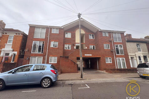 7 RHYS COURT (10)