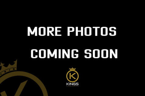 MORE PHOTOS COMIN...