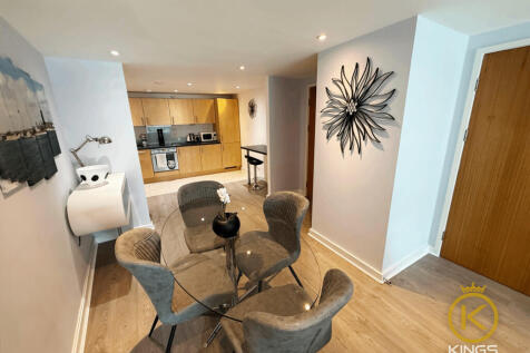 N1 THE CRESCENT (...