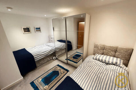 N1 THE CRESCENT (...