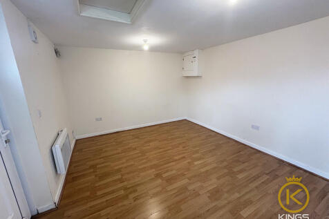 125 EASTNEY STUDI...