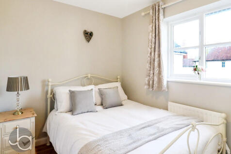 4 bed 3