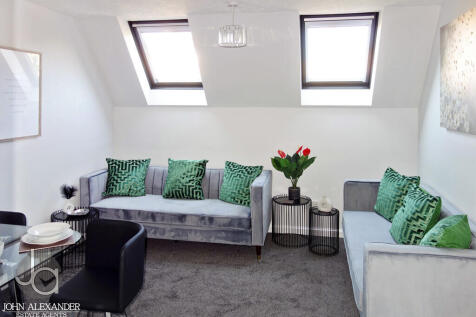 2 lounge