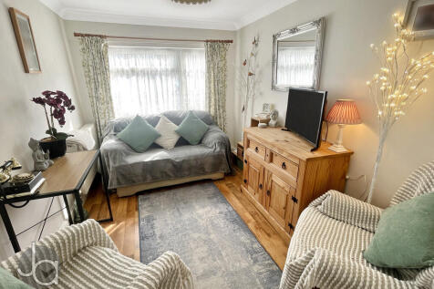 20250927_12453784...