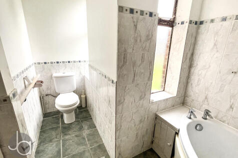 20251018_10504669...