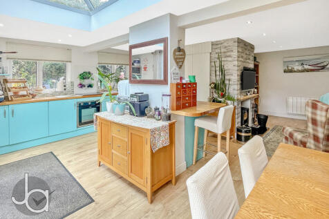 20251018_14405371...