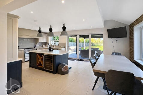 20251028_10254691...