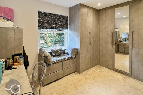 20251028_10340295...