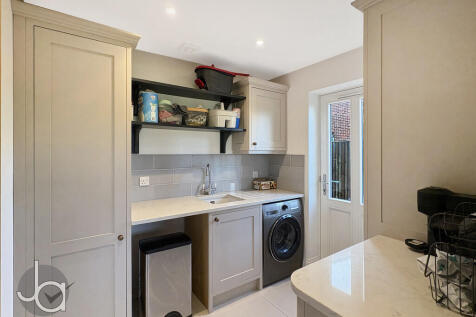 20251028_10221524...