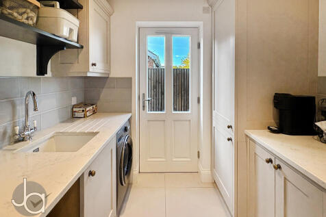 20251028_10223361...