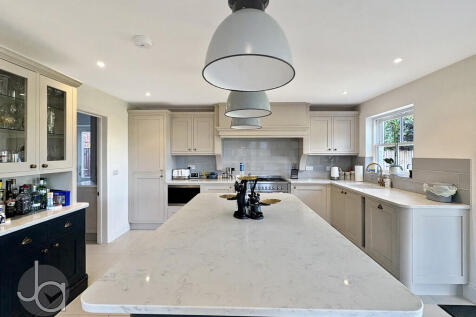 20251028_10262686...