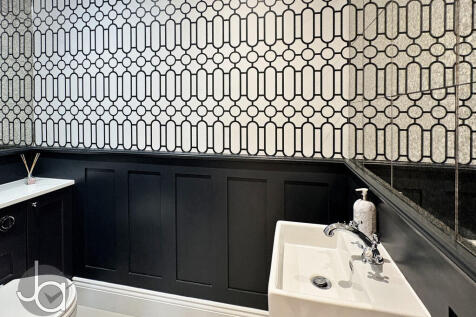 20251028_10273082...