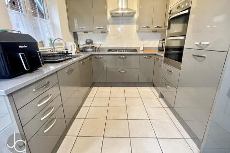 20251030_14485014...