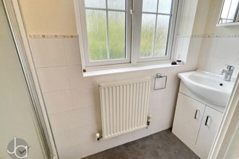 20251030_14575688...