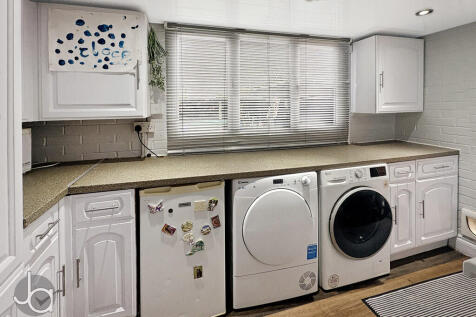 20251201_11301782...