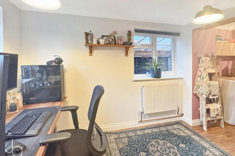 20251107_13321875...