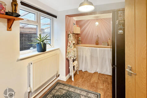 20251107_13323318...