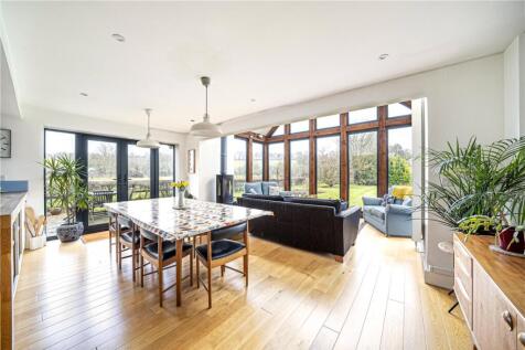 Dining Sitting Area