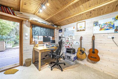 Cabin / Studio