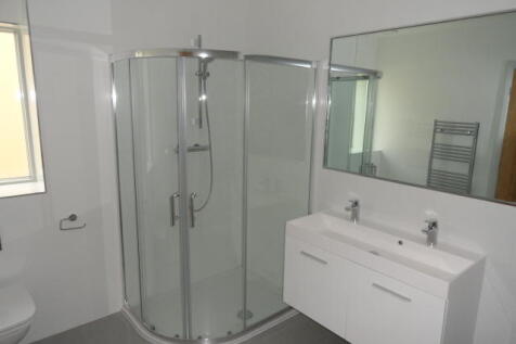 Master Ensuite