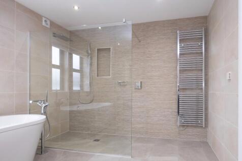 Master en-suite