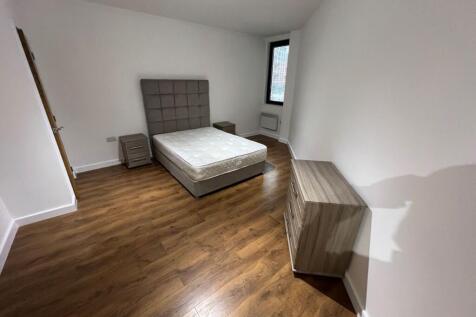 1st bedroom