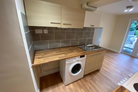 Flat A kitchen