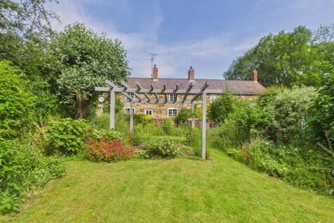 Cottage Style Garden