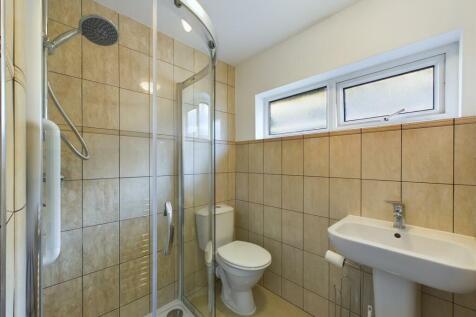 Family Shower Room