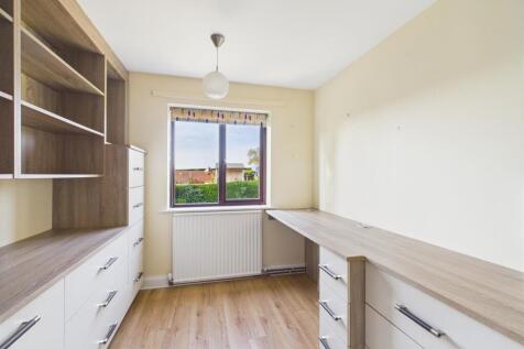 Fitted Study/Bedroom Five