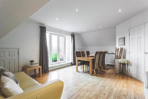 Open Lounge/Dining Room