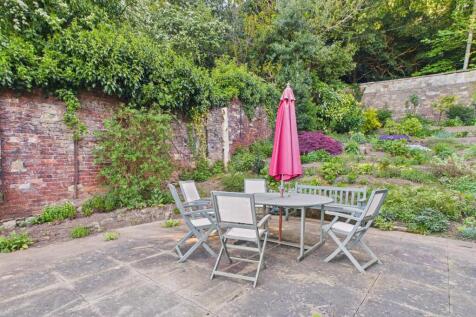 Side Garden