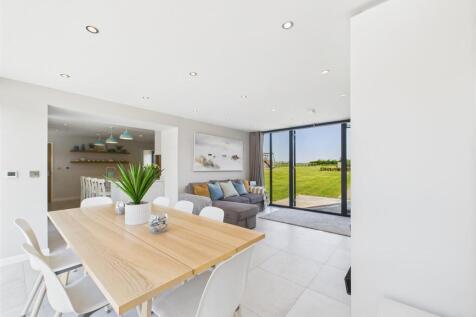 Dining Room To Rear Garden