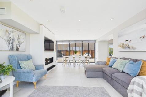 Stunning Living Area