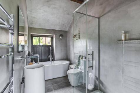 En-Suite Three