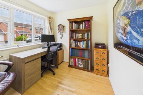 Study/ Office