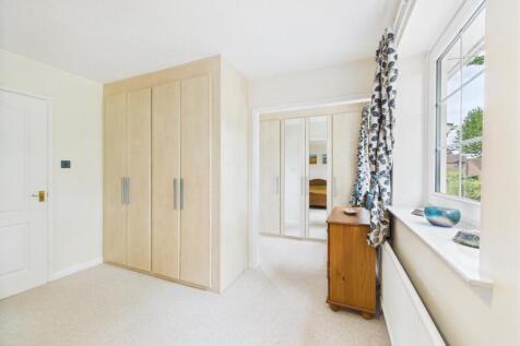 Master Bedroom Inbuilt Storage