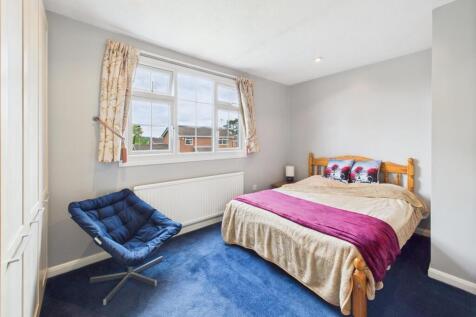 Bedroom 3 With Inbuilt Storage