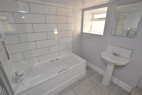 FITTED BATHROOM
