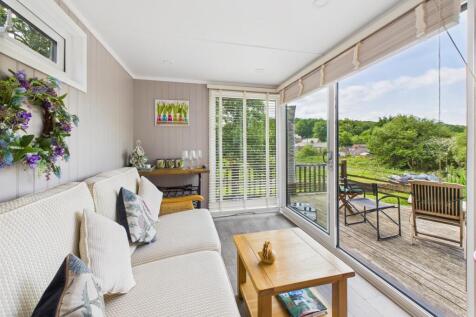Detached Home Office / Summerhouse
