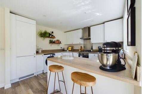 Superb Living Kitchen/Dining Room