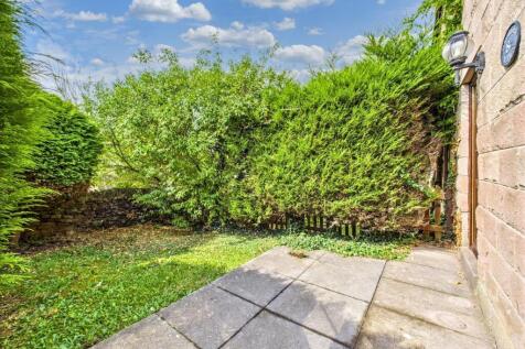 Front Garden Area