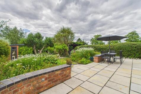 Large Private Garden