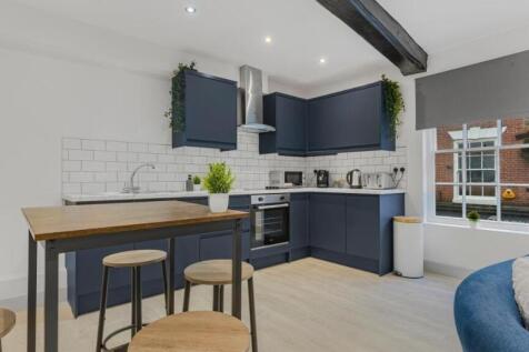 Kitchen Dining Area