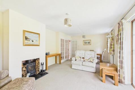 Lounge / Dining Room